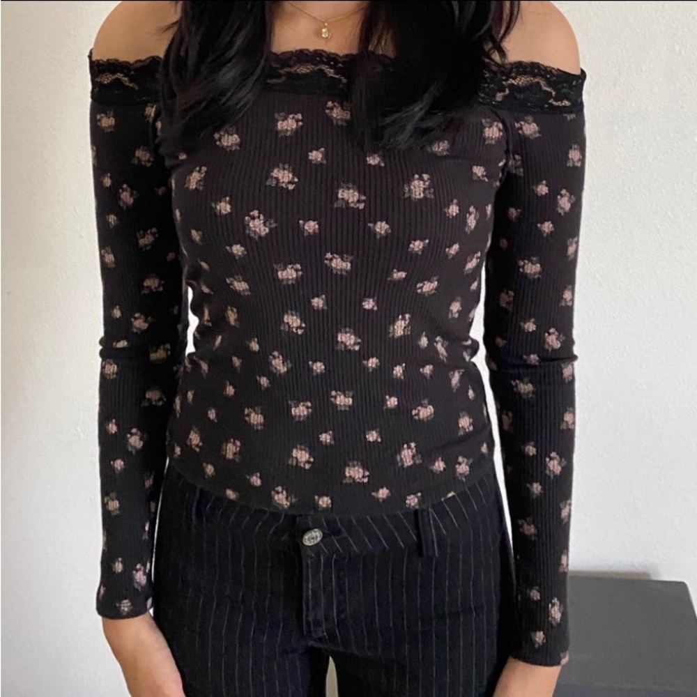 Hollister black floral off shoulder top